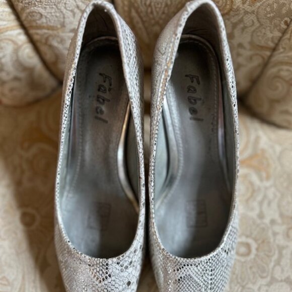 Leather shoes - Picture 2 of 4